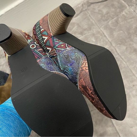 Art Work Faux Leather Colorful ArtsyCuff Ankle Boots / US SIZE 10 - Picture 8 of 8